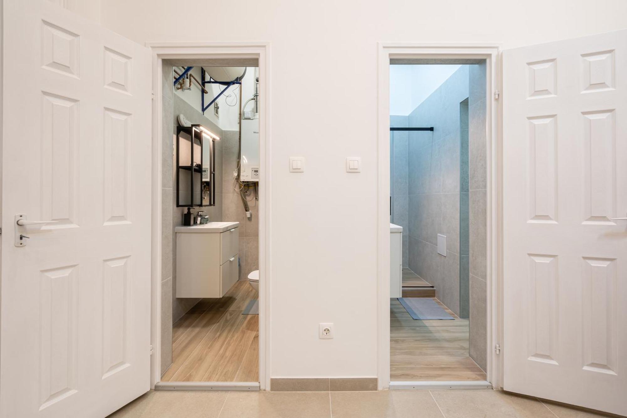 Luxurious Downtown Family Suite Budapest Extérieur photo