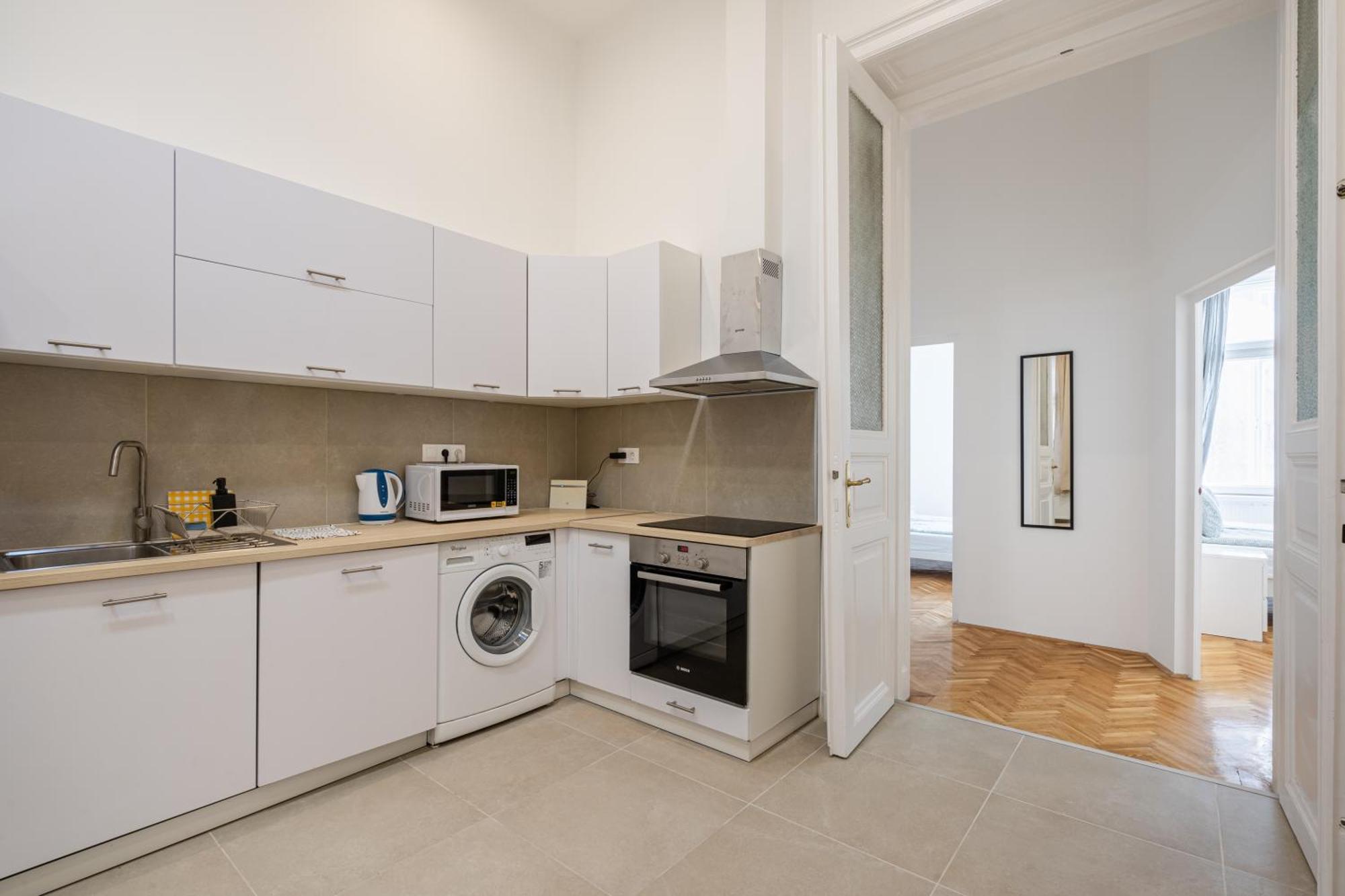 Luxurious Downtown Family Suite Budapest Extérieur photo